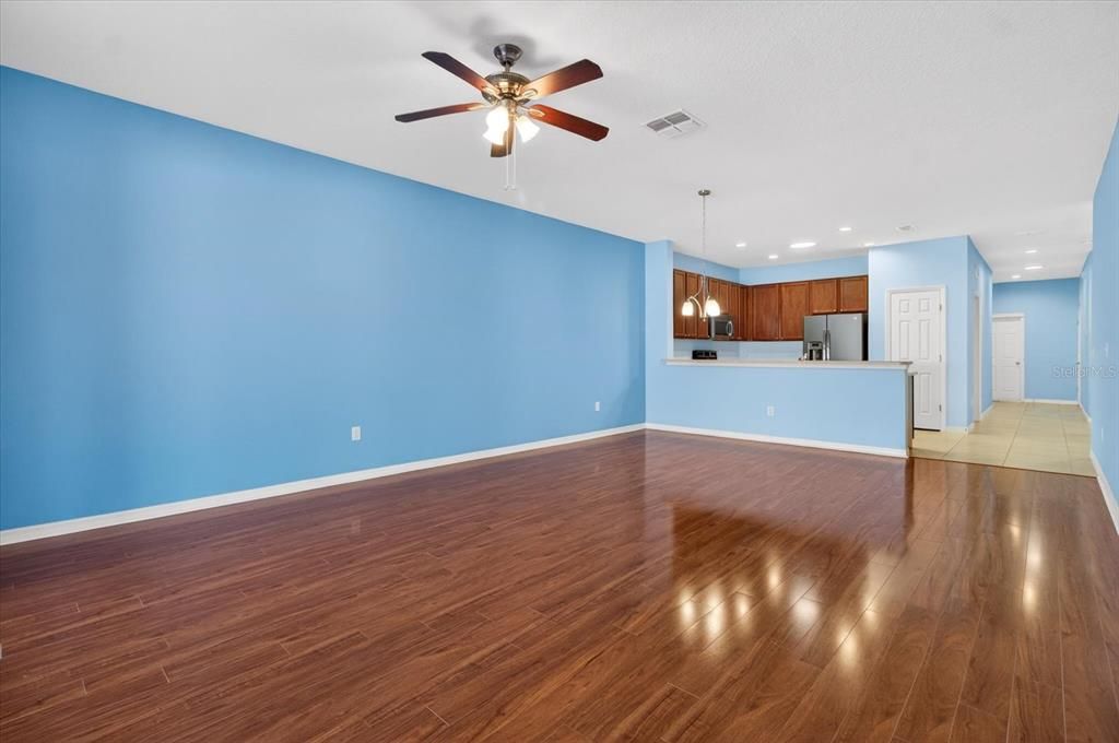 En Venta: $340,000 (3 camas, 2 baños, 1740 Pies cuadrados)