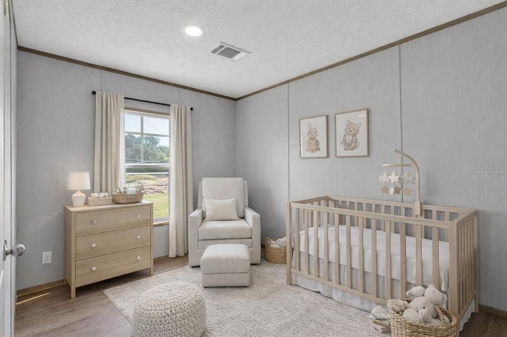 待售: $225,000 (3 贝兹, 2 浴室, 1309 平方英尺)