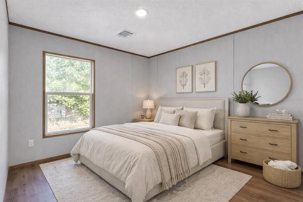 待售: $225,000 (3 贝兹, 2 浴室, 1309 平方英尺)