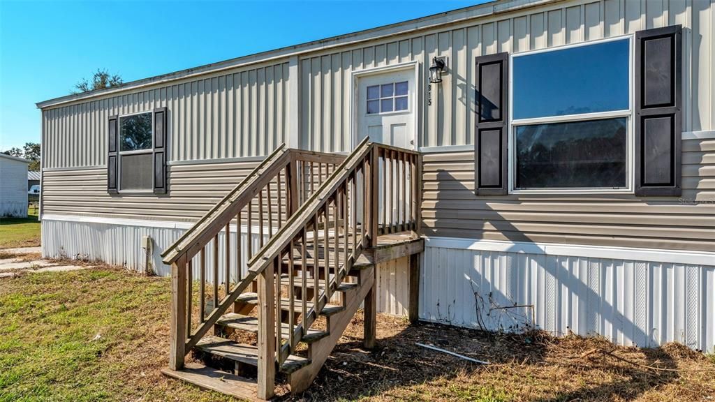 待售: $225,000 (3 贝兹, 2 浴室, 1309 平方英尺)