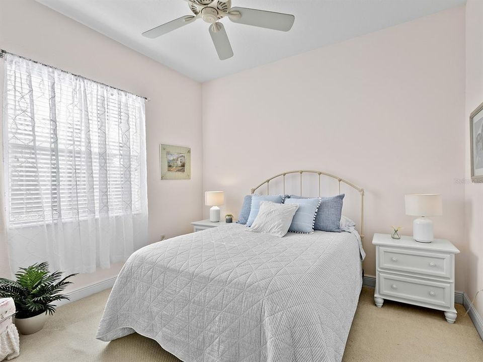 На продажу: $589,000 (3 спален, 2 ванн, 2129 Квадратных фут)