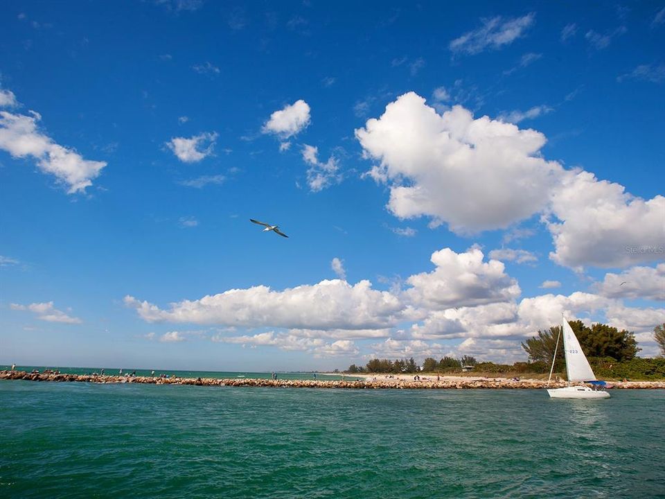 На продажу: $589,000 (3 спален, 2 ванн, 2129 Квадратных фут)