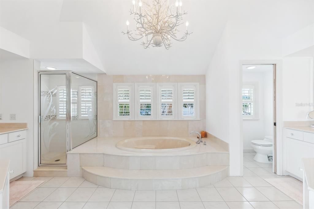 For Sale: $2,250,000 (3 beds, 3 baths, 2885 Square Feet)