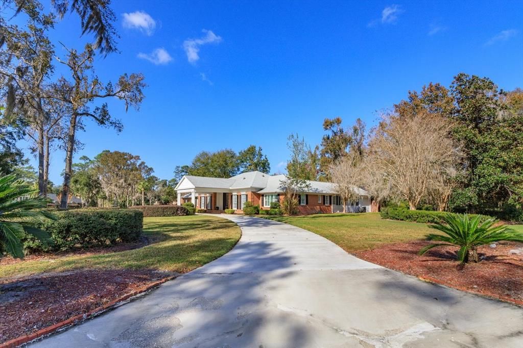 For Sale: $849,000 (4 beds, 2 baths, 3367 Square Feet)