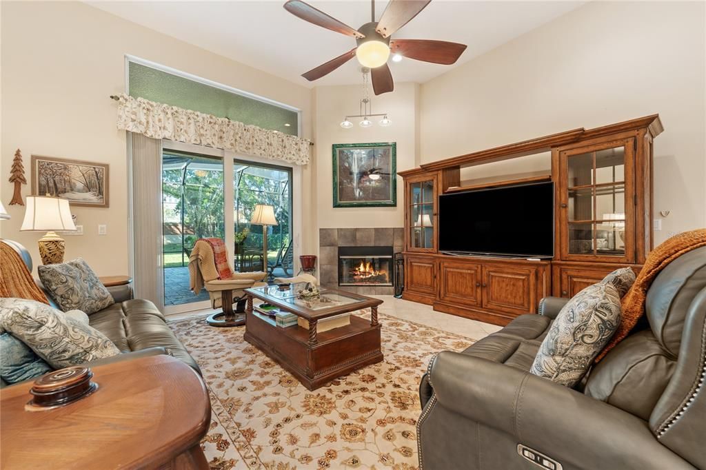 待售: $725,000 (4 贝兹, 4 浴室, 3129 平方英尺)