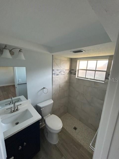 For Sale: $139,000 (2 beds, 2 baths, 1050 Square Feet)