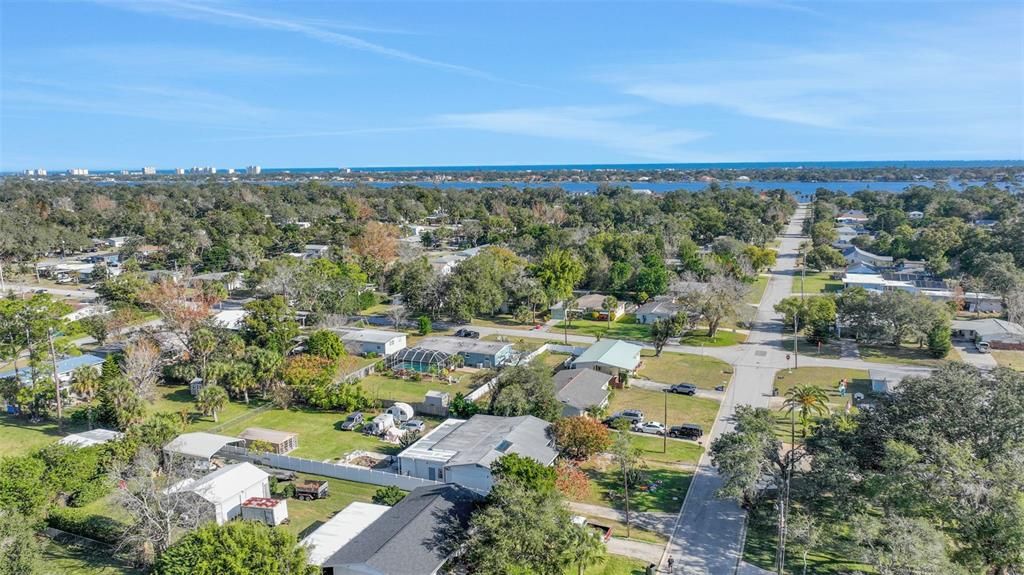 待售: $349,900 (5 贝兹, 2 浴室, 2356 平方英尺)