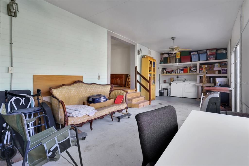 待售: $349,900 (5 贝兹, 2 浴室, 2356 平方英尺)