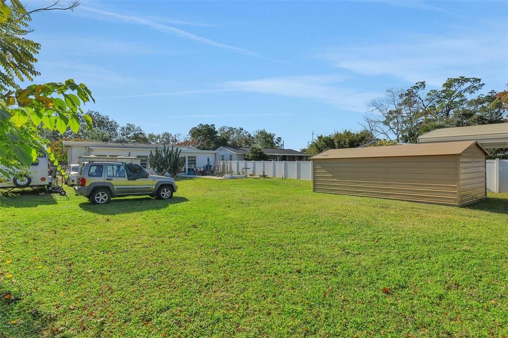 待售: $349,900 (5 贝兹, 2 浴室, 2356 平方英尺)