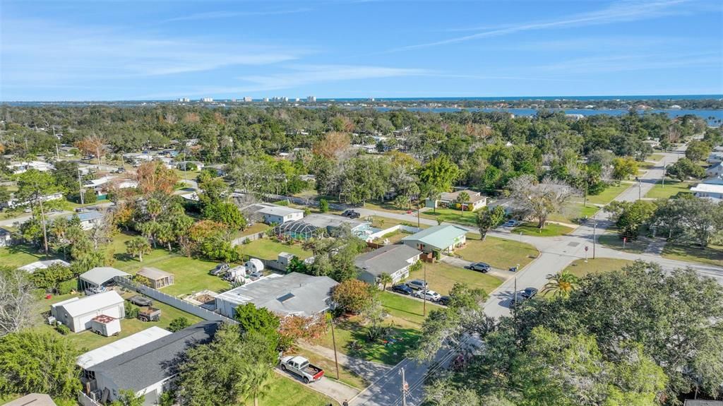 待售: $349,900 (5 贝兹, 2 浴室, 2356 平方英尺)