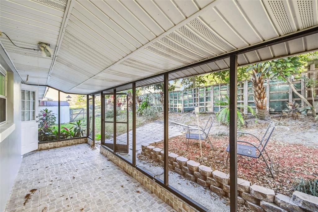 На продажу: $435,000 (3 спален, 2 ванн, 1687 Квадратных фут)