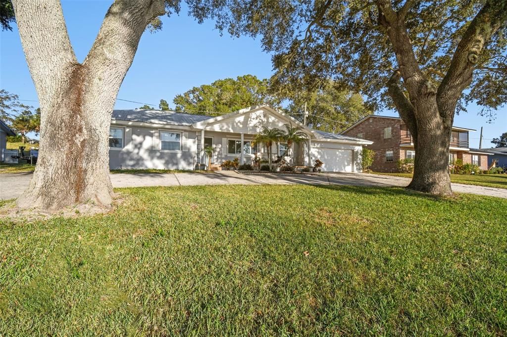 На продажу: $435,000 (3 спален, 2 ванн, 1687 Квадратных фут)