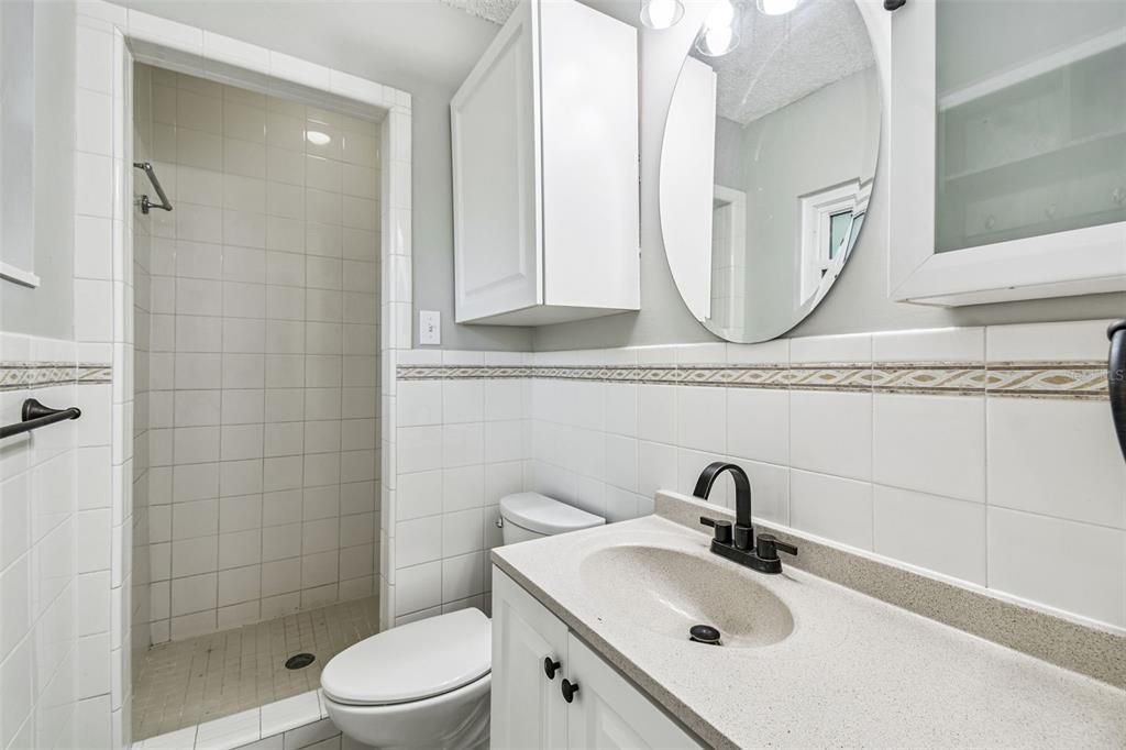 На продажу: $435,000 (3 спален, 2 ванн, 1687 Квадратных фут)