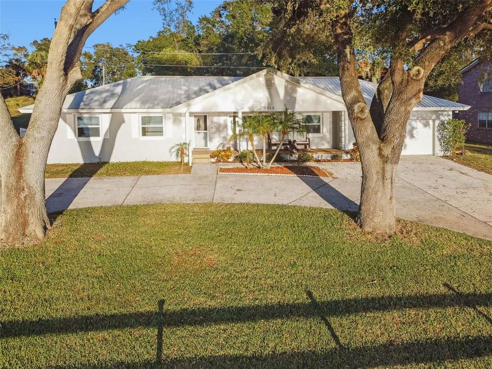 На продажу: $435,000 (3 спален, 2 ванн, 1687 Квадратных фут)