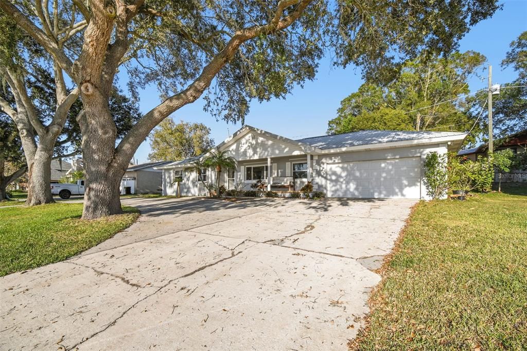 На продажу: $435,000 (3 спален, 2 ванн, 1687 Квадратных фут)