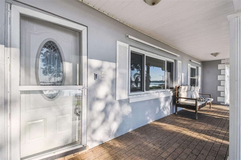 На продажу: $435,000 (3 спален, 2 ванн, 1687 Квадратных фут)