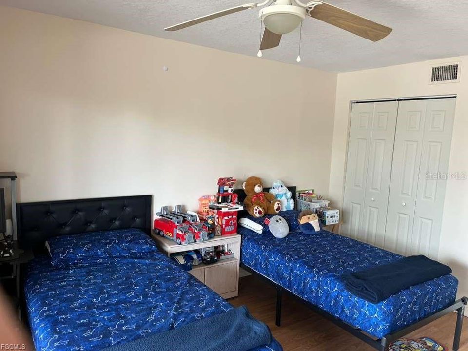 En Venta: $145,000 (2 camas, 2 baños, 1046 Pies cuadrados)