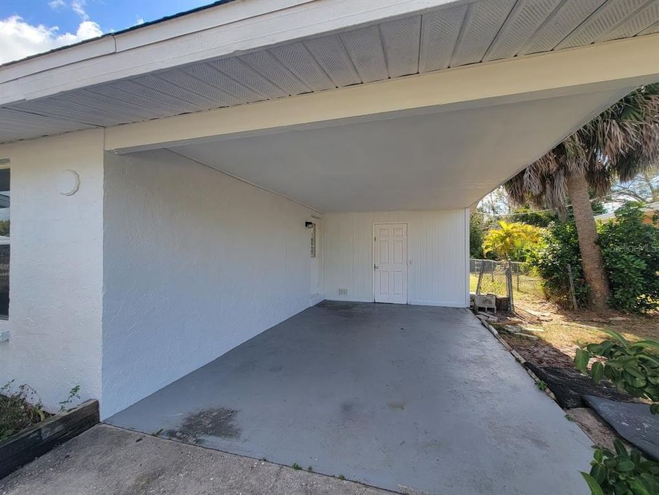 出租: $1,695 (3 贝兹, 2 浴室, 1056 平方英尺)