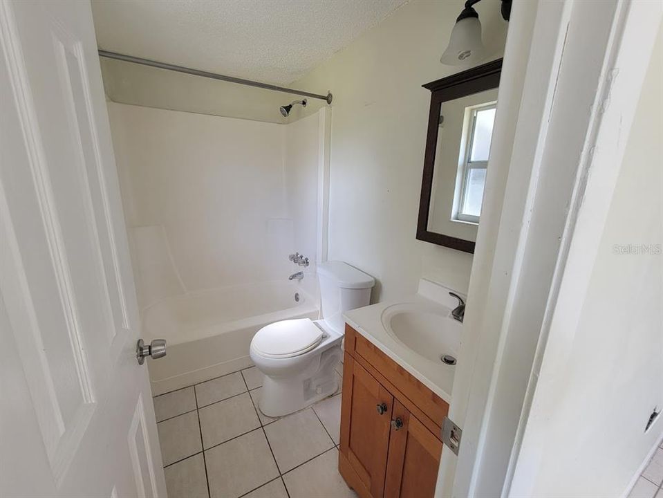 出租: $1,695 (3 贝兹, 2 浴室, 1056 平方英尺)