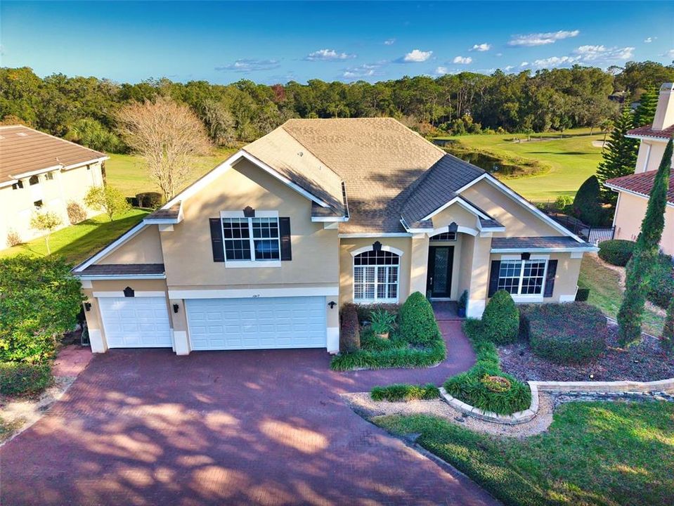 En Venta: $769,000 (5 camas, 4 baños, 3162 Pies cuadrados)