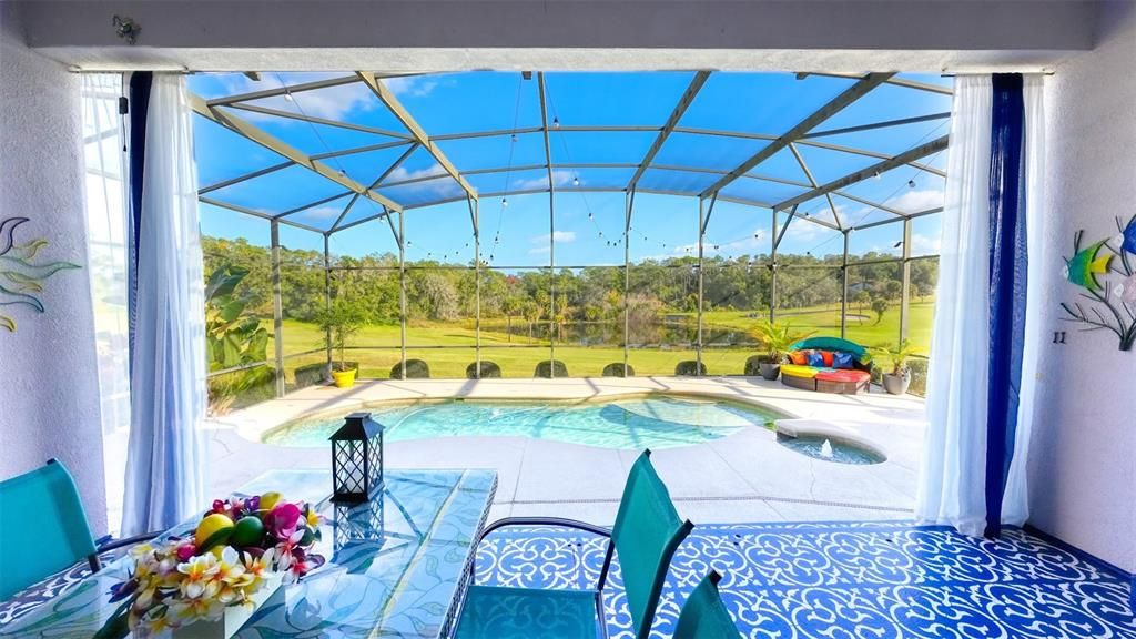 En Venta: $769,000 (5 camas, 4 baños, 3162 Pies cuadrados)