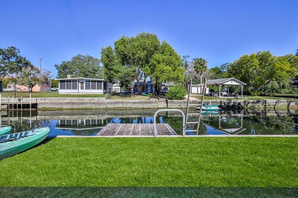 For Sale: $469,900 (4 beds, 2 baths, 1248 Square Feet)