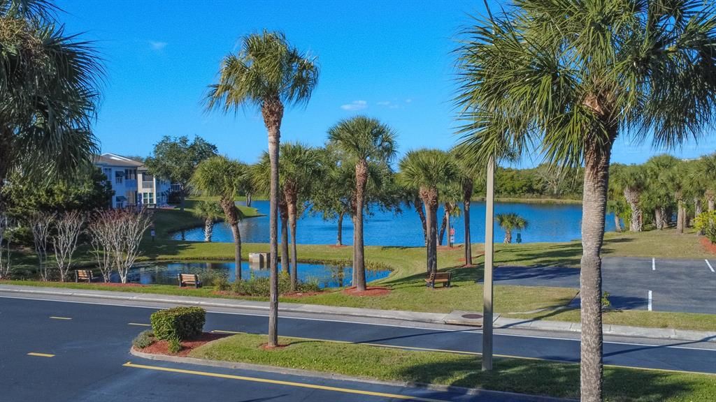 待售: $199,900 (2 贝兹, 2 浴室, 1020 平方英尺)