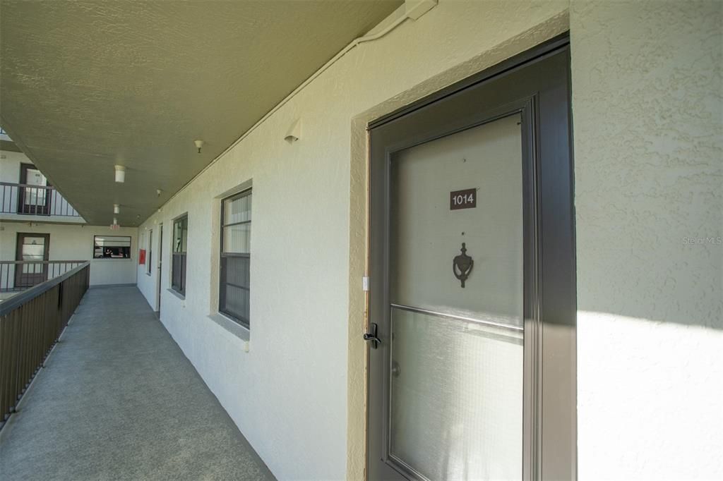 待售: $199,900 (2 贝兹, 2 浴室, 1020 平方英尺)