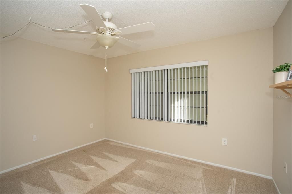 待售: $199,900 (2 贝兹, 2 浴室, 1020 平方英尺)