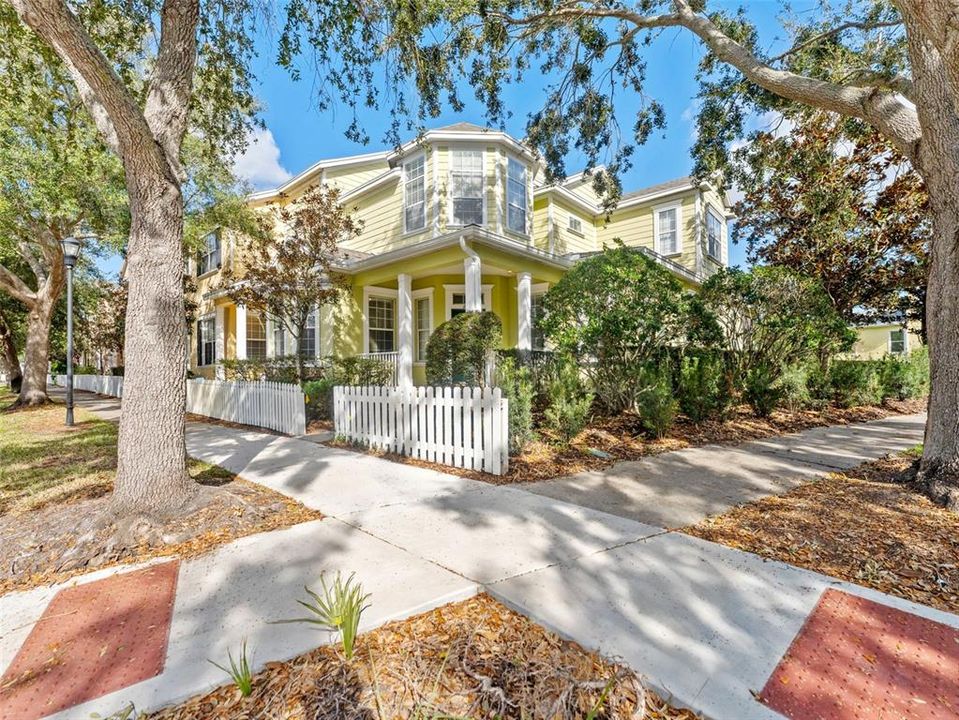 出租: $2,800 (3 贝兹, 2 浴室, 2558 平方英尺)