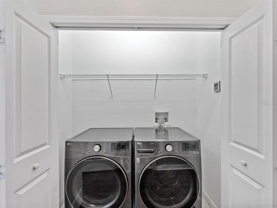 出租: $2,800 (3 贝兹, 2 浴室, 2558 平方英尺)