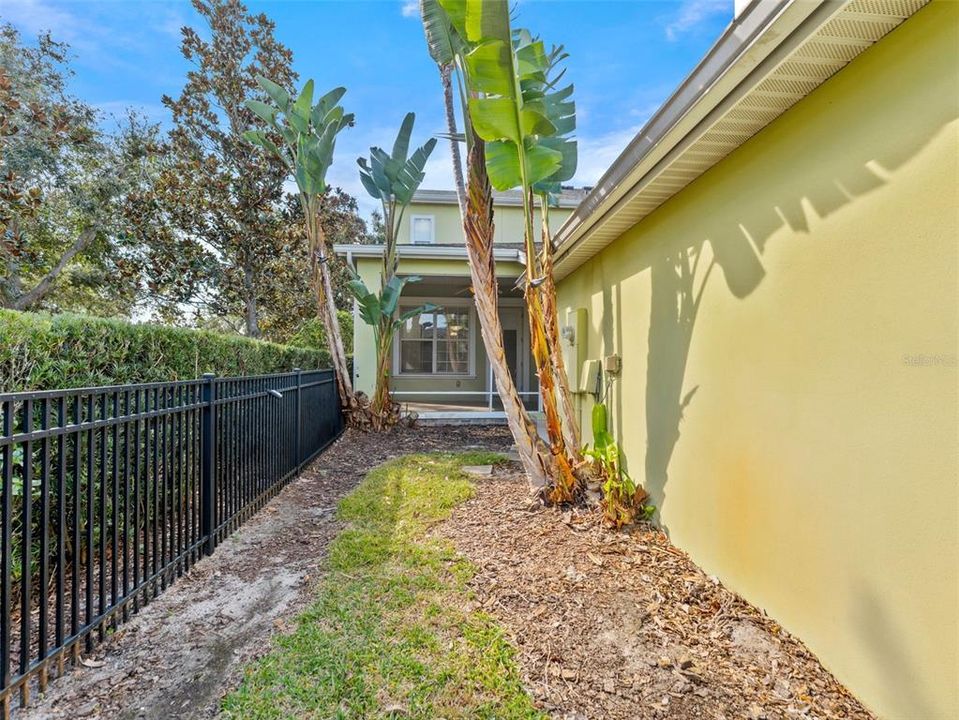 出租: $2,800 (3 贝兹, 2 浴室, 2558 平方英尺)