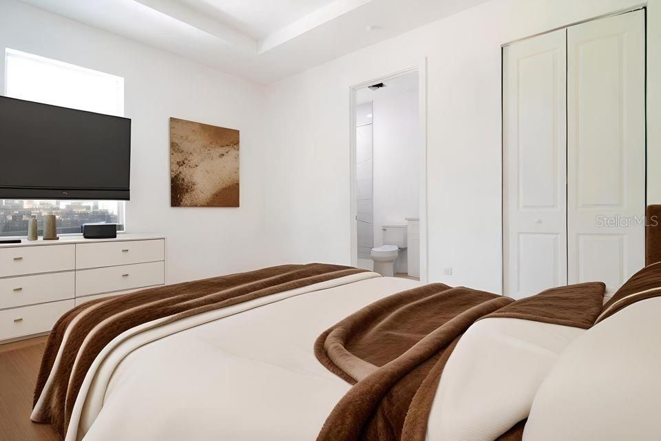 For Rent: $1,650 (3 beds, 2 baths, 1047 Square Feet)