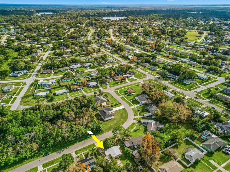 For Sale: $199,900 (2 beds, 1 baths, 567 Square Feet)