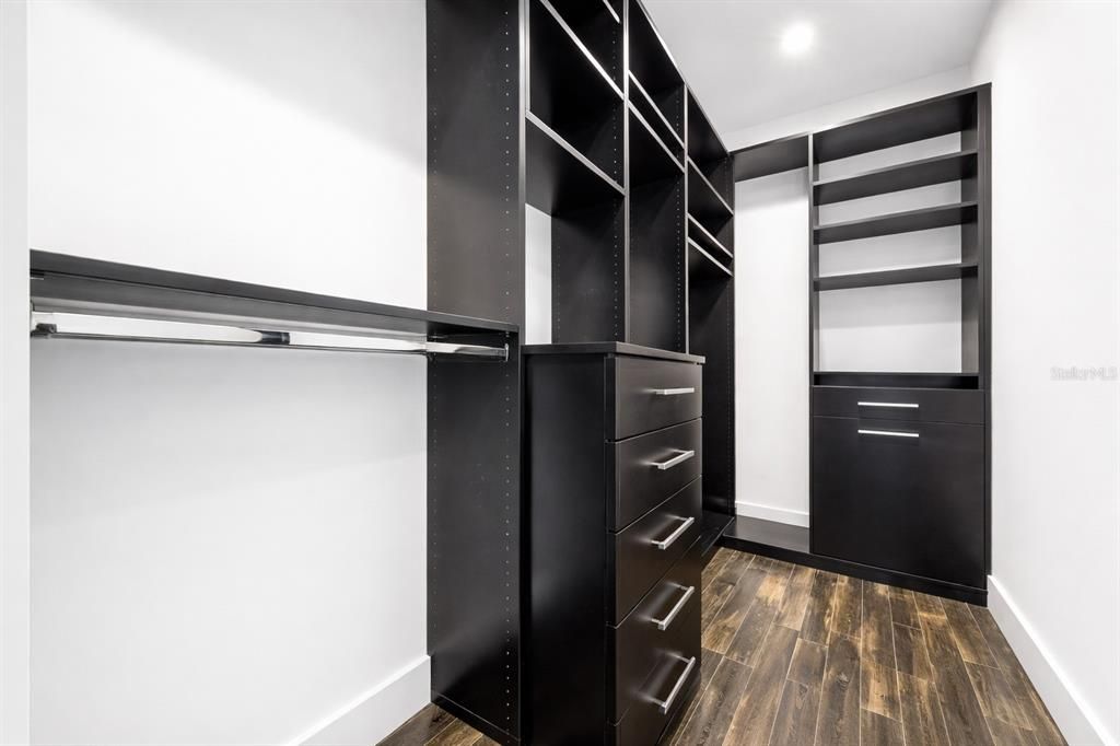 На продажу: $4,695,000 (4 спален, 4 ванн, 3685 Квадратных фут)