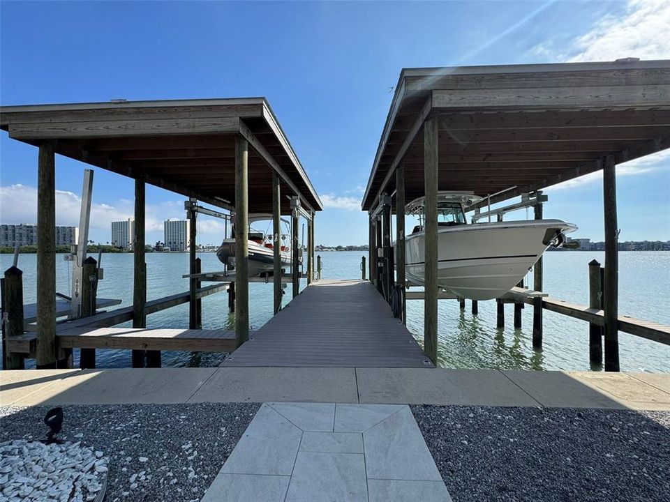 На продажу: $4,695,000 (4 спален, 4 ванн, 3685 Квадратных фут)