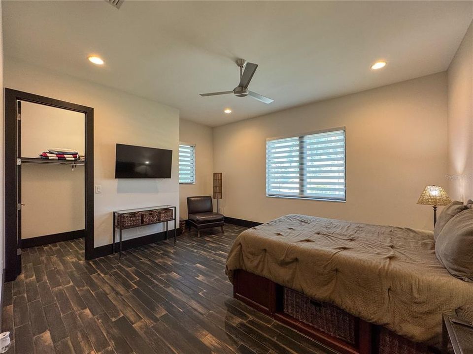 На продажу: $4,695,000 (4 спален, 4 ванн, 3685 Квадратных фут)