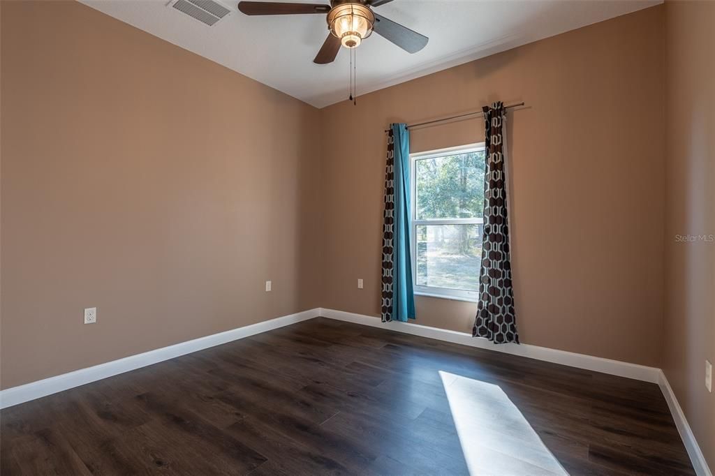 На продажу: $549,000 (3 спален, 2 ванн, 2635 Квадратных фут)