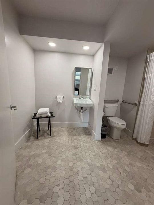 En Venta: $65,000 (1 camas, 1 baños, 231 Pies cuadrados)