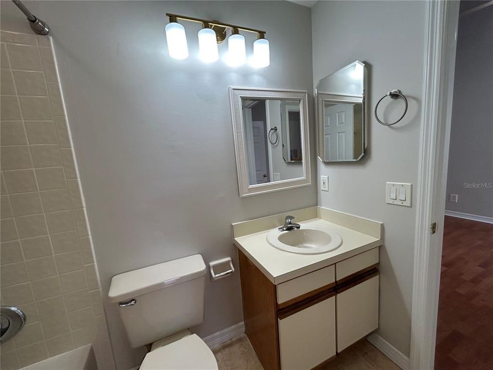 En Renta: $1,550 (2 camas, 2 baños, 1036 Pies cuadrados)