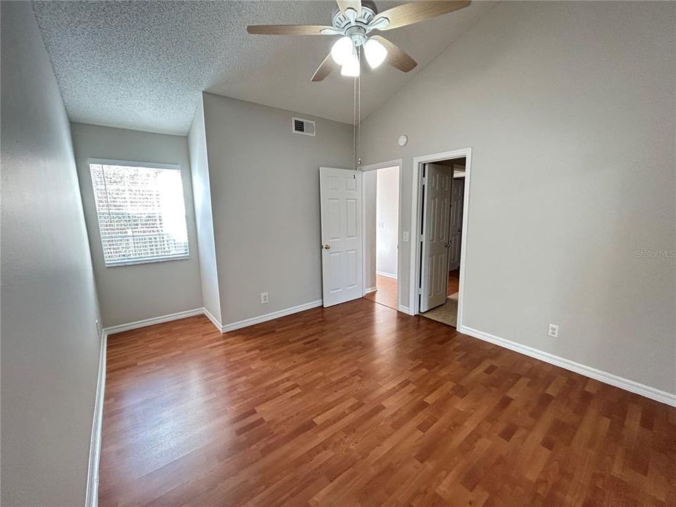 En Renta: $1,550 (2 camas, 2 baños, 1036 Pies cuadrados)