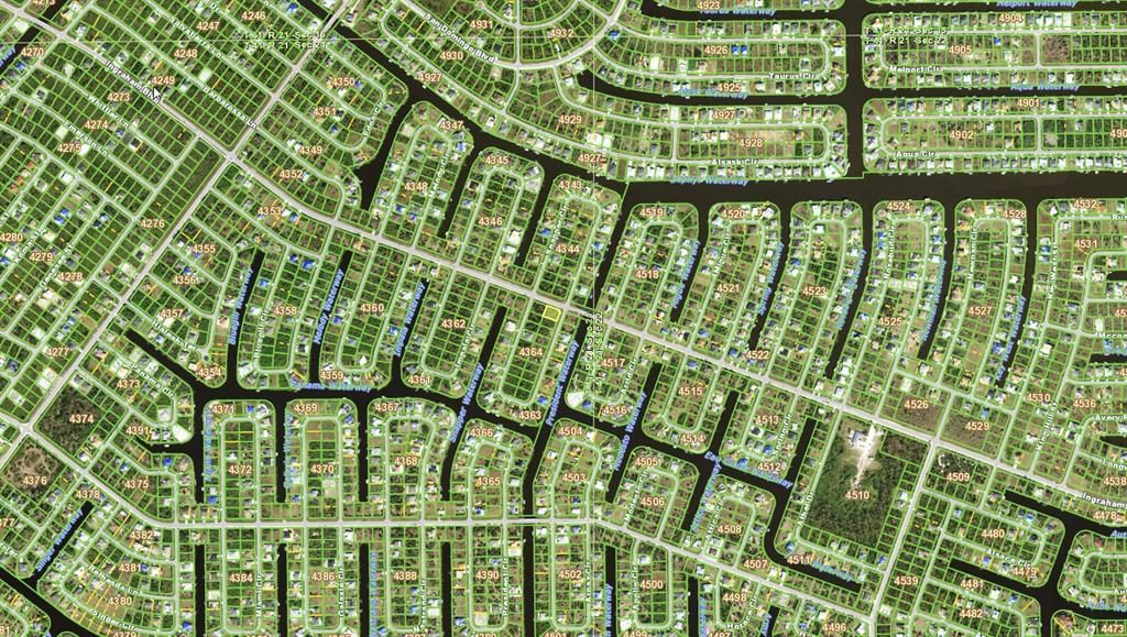 For Sale: $20,000 (0.27 acres)