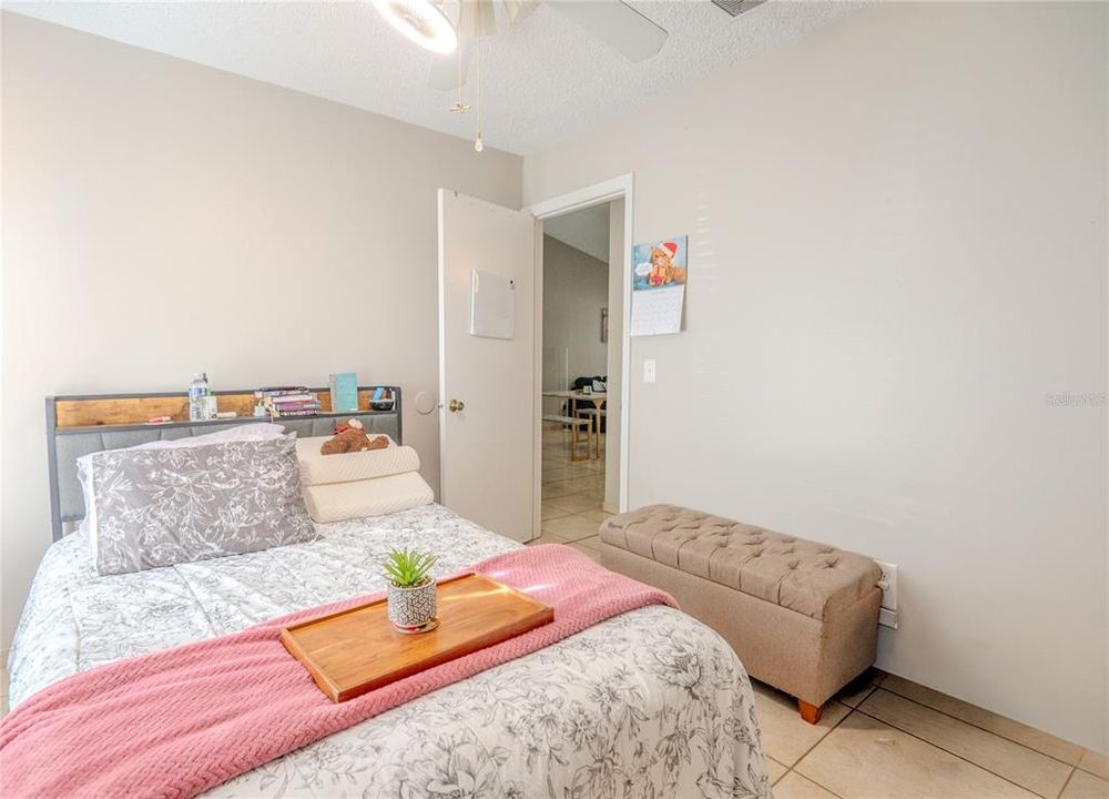 En Venta: $215,000 (2 camas, 2 baños, 938 Pies cuadrados)