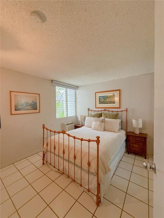 Под контрактом: $285,000 (3 спален, 2 ванн, 1851 Квадратных фут)