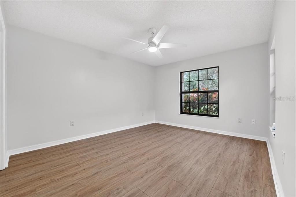 For Sale: $359,990 (3 beds, 2 baths, 2008 Square Feet)