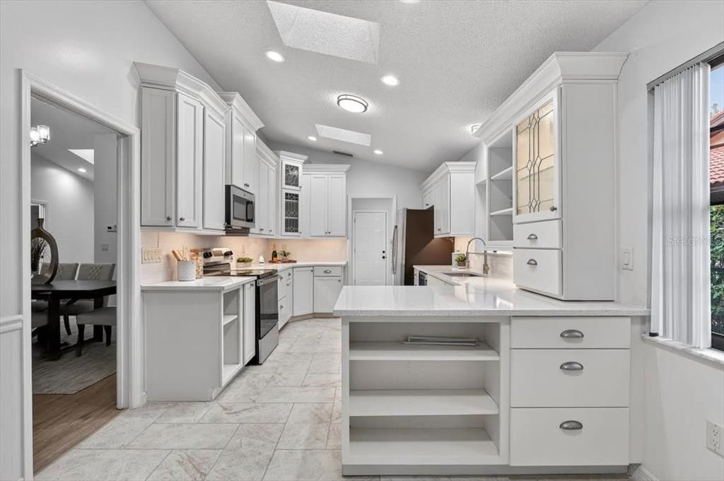 For Sale: $359,990 (3 beds, 2 baths, 2008 Square Feet)