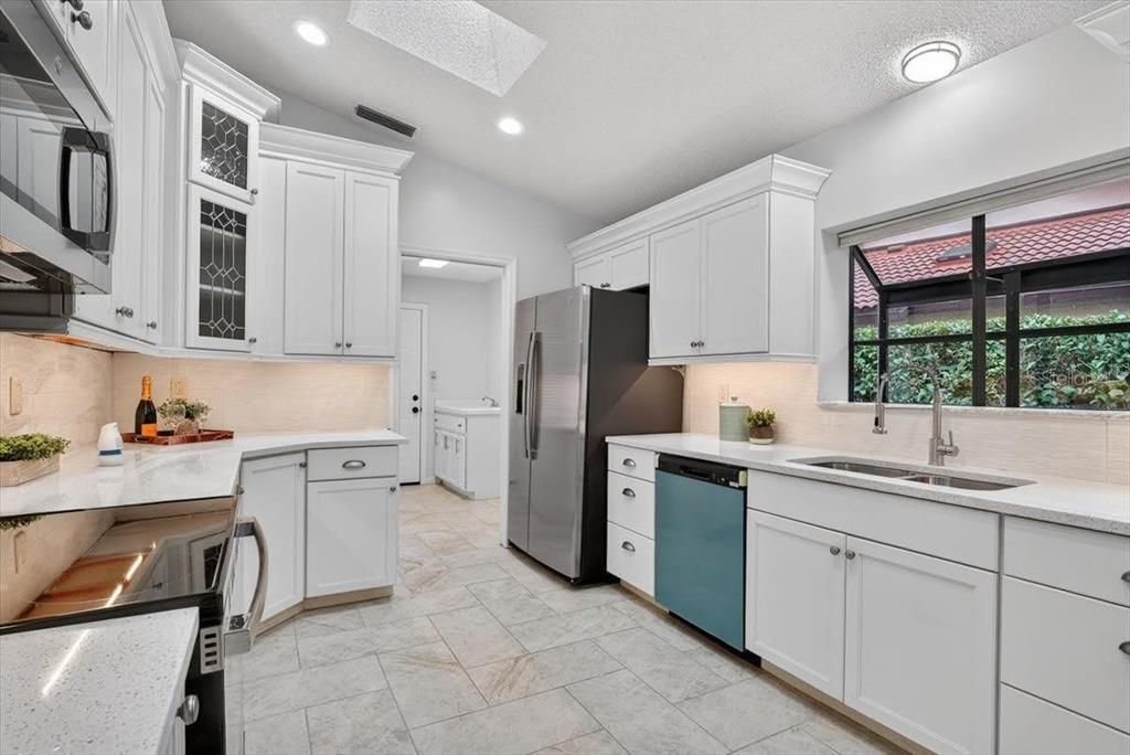 For Sale: $359,990 (3 beds, 2 baths, 2008 Square Feet)