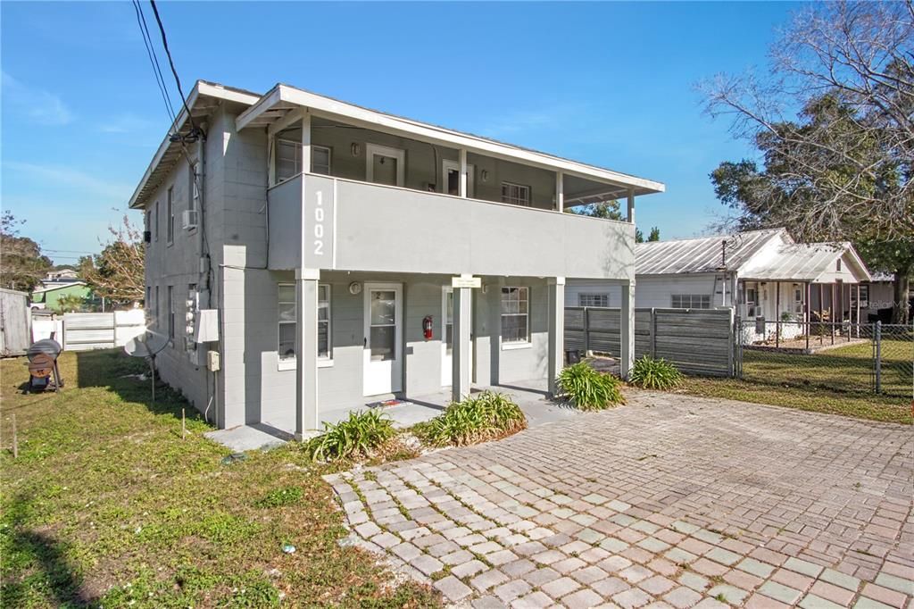 出租: $975 (1 贝兹, 1 浴室, 432 平方英尺)