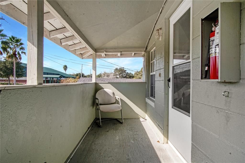 出租: $975 (1 贝兹, 1 浴室, 432 平方英尺)