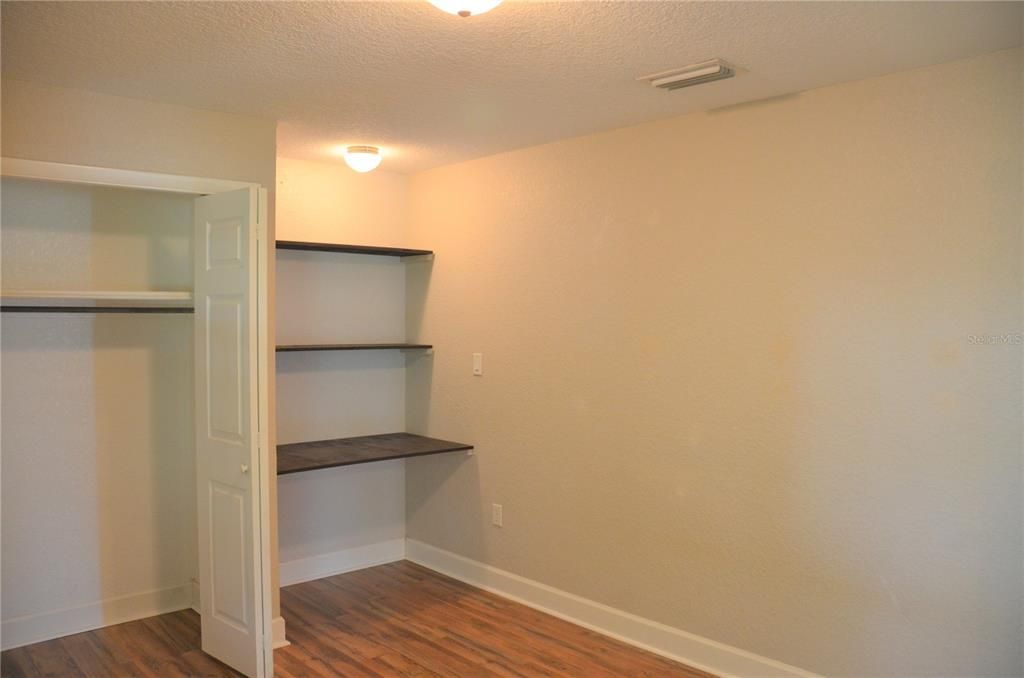 En Renta: $1,700 (3 camas, 1 baños, 1184 Pies cuadrados)